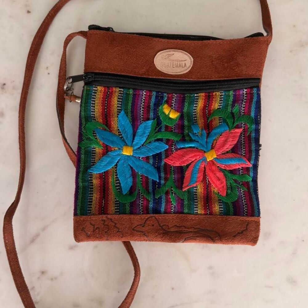 Handmade Guatemalan Purse With Embroidered Blue and Red Flowers
